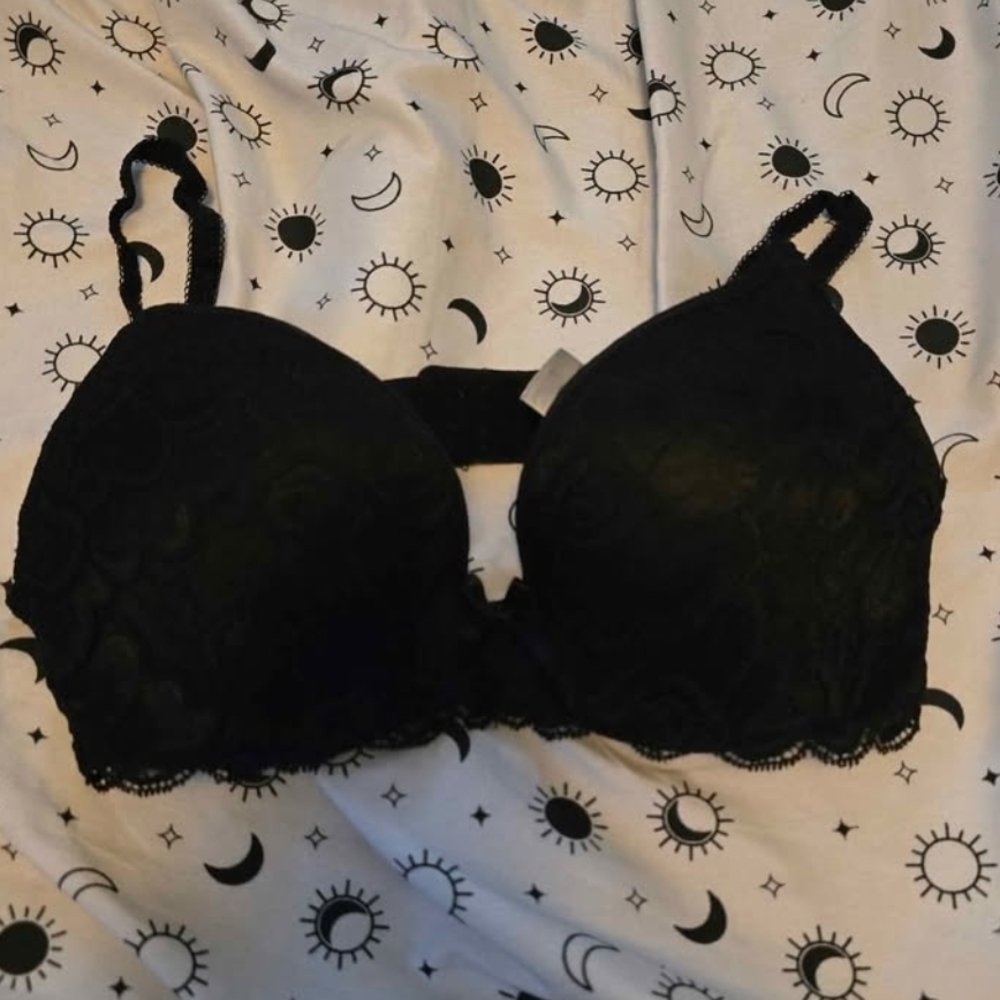 Elegant Black Lace Bra
